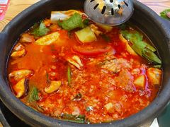 -黔二妞地摊火锅(龙华清湖店)