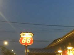 -席娜卡琳火车铁道夜市