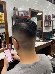 -MARTIN'S BARBER SHOP男士理发馆
