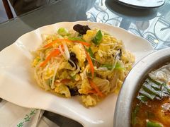 -金良酸菜鱼(宁海路总店)