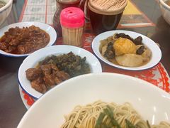 上海传统辣肉-逸桂禾面馆
