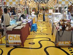-LuOne凯德晶萃广场(徐家汇路店)