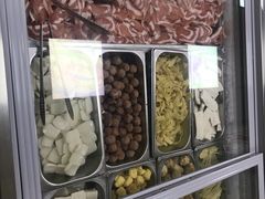 -荣吉招牌自助骨头锅(顾乡店)