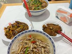 -鲁达面馆本帮风味(共康东路店)