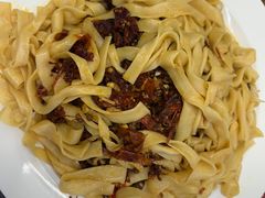 -沙枣树辣子鸡•新疆家常菜(喀什西路店)