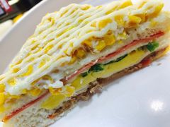 鲔鱼三明治-金凤成祥(五棵松二店)