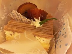 -花花卷卷·鲜食蛋糕(静安久光百货店)