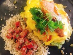 熏三文鱼班尼迪克蛋-UPPER KITCHEN(延安路店)