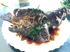 -覃记海鲜美食餐厅