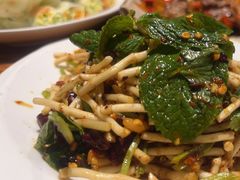 -滇香肴·云南菜蒸汽石锅鱼(云南北路店)