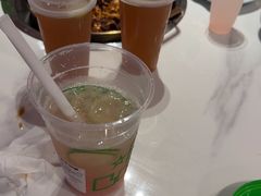 -何师傅美蛙鱼头(汉街店)