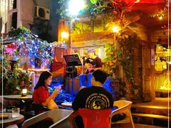 -城墙外BAR