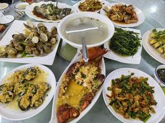 -范饭椰林川湘味海鲜·椰子鸡(三亚湾椰梦长廊店)