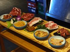 -明洞阿姨·韩式酱蟹烤肉·创意料理(三元桥店)