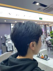 -藤野造型烫染·漂发