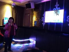 -方糖KTV-PLUS(世茂广场店)