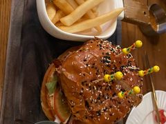 -FUTURE BAR(岭南天地店)