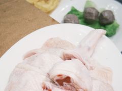 清远鸡-濠轩阁特色生蚝火锅总店