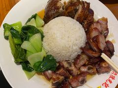 双拼饭-澳门陈光记烧味饭店(南京德基广场店)