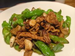 辣椒小炒肉-新白鹿餐厅(龙游路总店·杭帮菜名店)