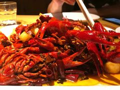 油焖小龙虾-阿青龙虾·烧烤大排档(湖里万达店)