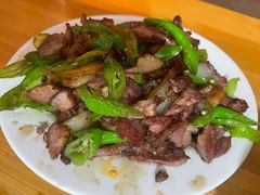 尖椒爆炒猪头肉-胖娃滋补蹄花
