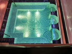 -浅深(世茂滨江精品店)