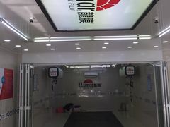 -车艺佳龙膜隐形车衣汽车贴膜(宝山丰宝店)