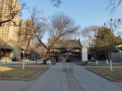 -护国法轮寺