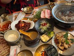 -草家酱蟹炭火烤肉店(珲春南路一店)