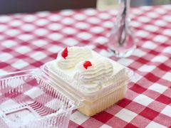 -红宝石·鲜奶小方·海派西点房(南丹店)