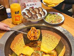 -山河屯铁锅炖·非遗东北菜(南山店)