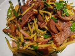 -关东小磨东北菜(漕河泾印象城店)