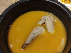 -花馬肆.云南过桥米线(汉神购物广场现场熬汤店)