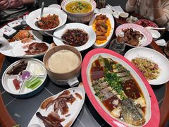 -柴火大院烤鸭民间菜