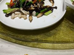 -上海小南国(仲盛世界商城店)