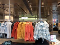 -URBAN REVIVO(深圳华润万象天地店)