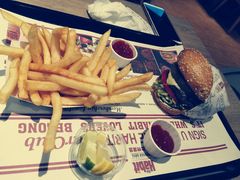 -The Habit Burger Grill 哈比特汉堡(爱琴海店)