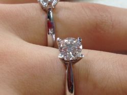 老婆最爱-威德钻石-克拉钻大本营(南京东路店)