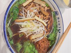 -镇南锅盖面馆(解放路店)