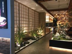 -蜜桃餐厅·伴山(湖滨商业街店)