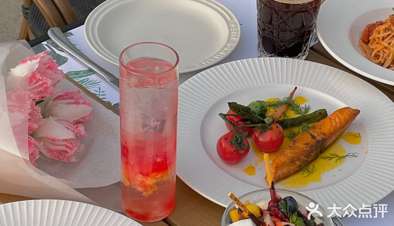 𝗩𝟳 ！你是懂浪漫的 主打一个湖畔之约🥂