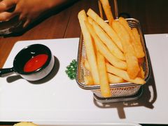 -豪客来牛排(空港华联店)