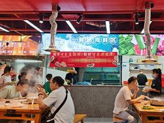 -养牛邓·潮汕牛肉海鲜自助火锅(广州店)