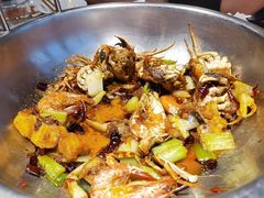 -七欣天香辣蟹火锅(上海银亿滨江店)