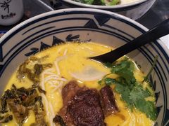酸汤猪软骨面-和府捞面(西溪印象城店)