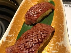 炙烤霜降牛肉握寿司-老乾杯和牛烧肉(王府中环店)