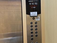 -雅宜酒店(广州黄埔大沙东地铁站店)
