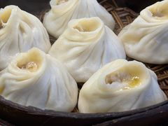 蟹粉小笼包-常鲜德乐购迎桂馒头店(麻巷公寓店)