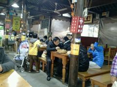 -忆秦园小笼包(惠山古镇总店)